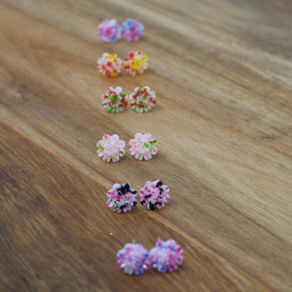 Colorful Daisy Earrings